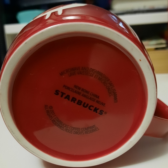 Starbucks Holiday 2011 Bird Coffee Cup - Picture 2 of 3